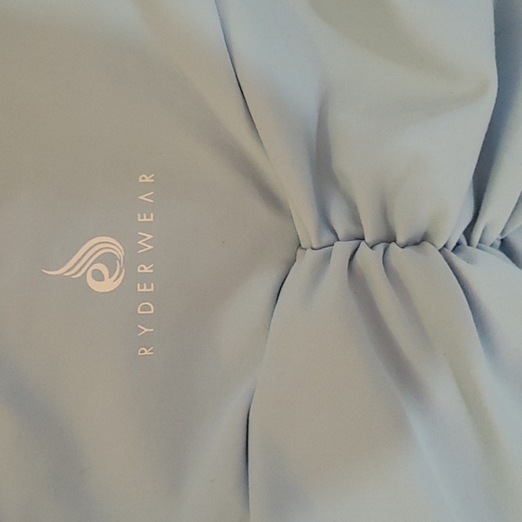 Ryderwear scrunch bum shirts Size S in pale blue - Picture 5 of 6